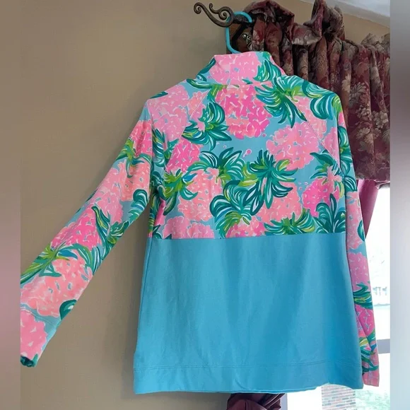 Lilly Pulitzer UPF 50+Noralie Popover - Picture 4 of 8